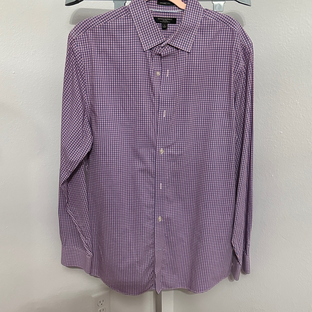 EUC BANANA REPUBLIC Blue and Red Checkered Men's Large Shirt